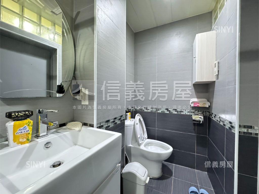 近車站有裝潢透天房屋室內格局與周邊環境