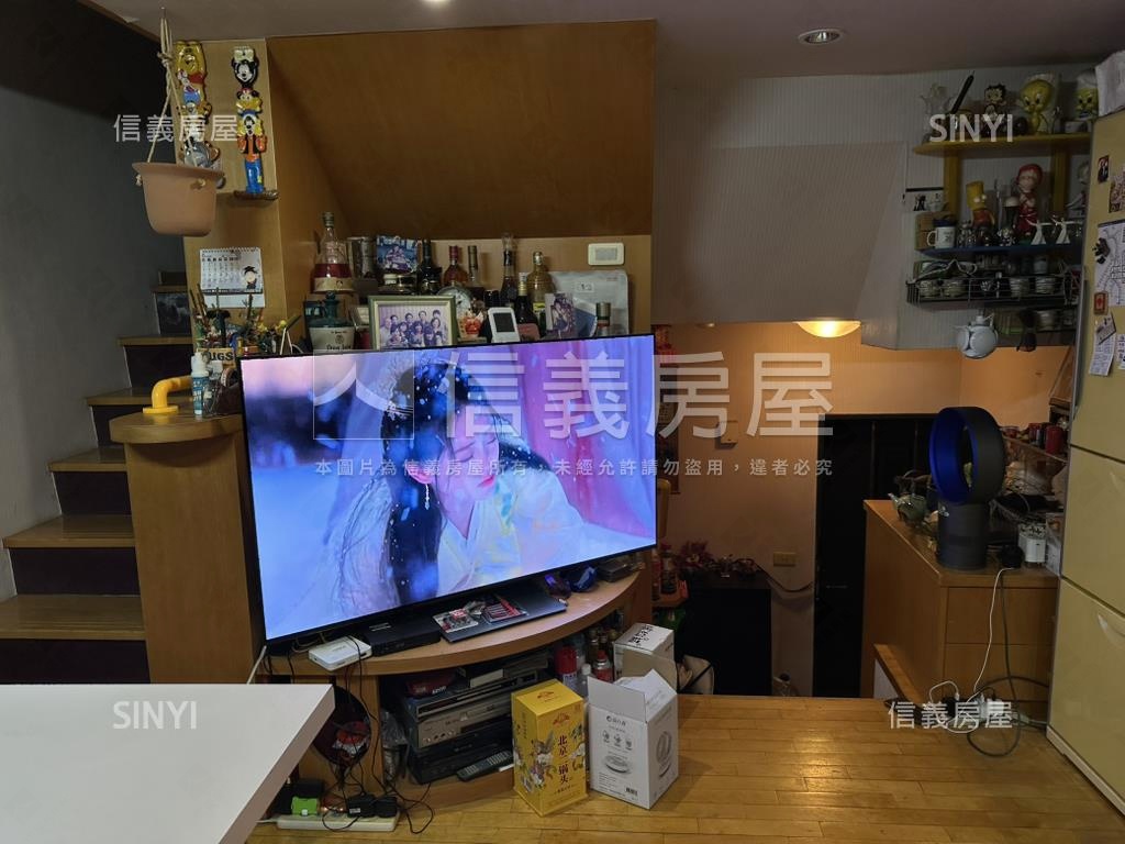皇普步步高升房屋室內格局與周邊環境
