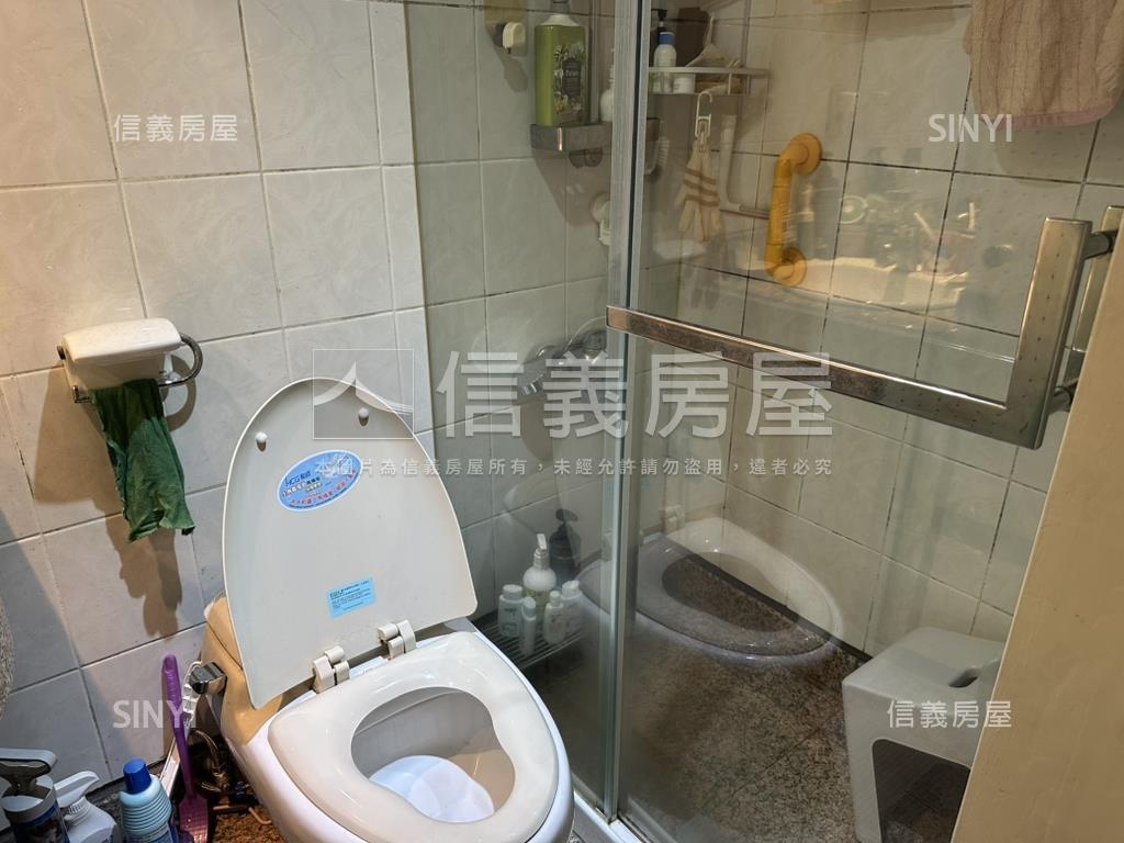 皇普步步高升房屋室內格局與周邊環境