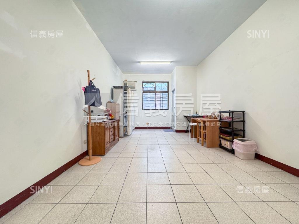 二重低總價社區型透天房屋室內格局與周邊環境