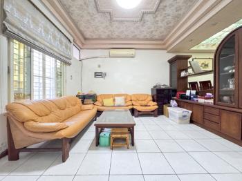 二重低總價社區型車庫透天