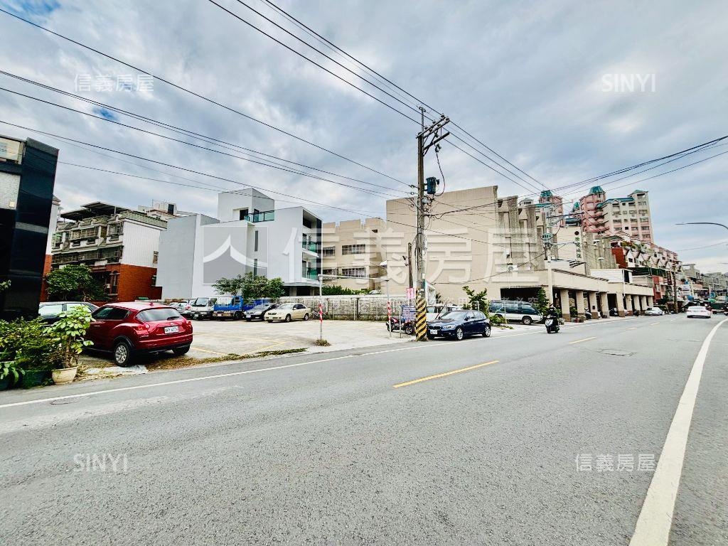 仁武住四面寬百坪土地房屋室內格局與周邊環境