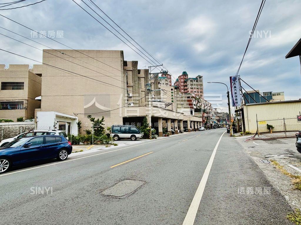 仁武住四面寬百坪土地房屋室內格局與周邊環境