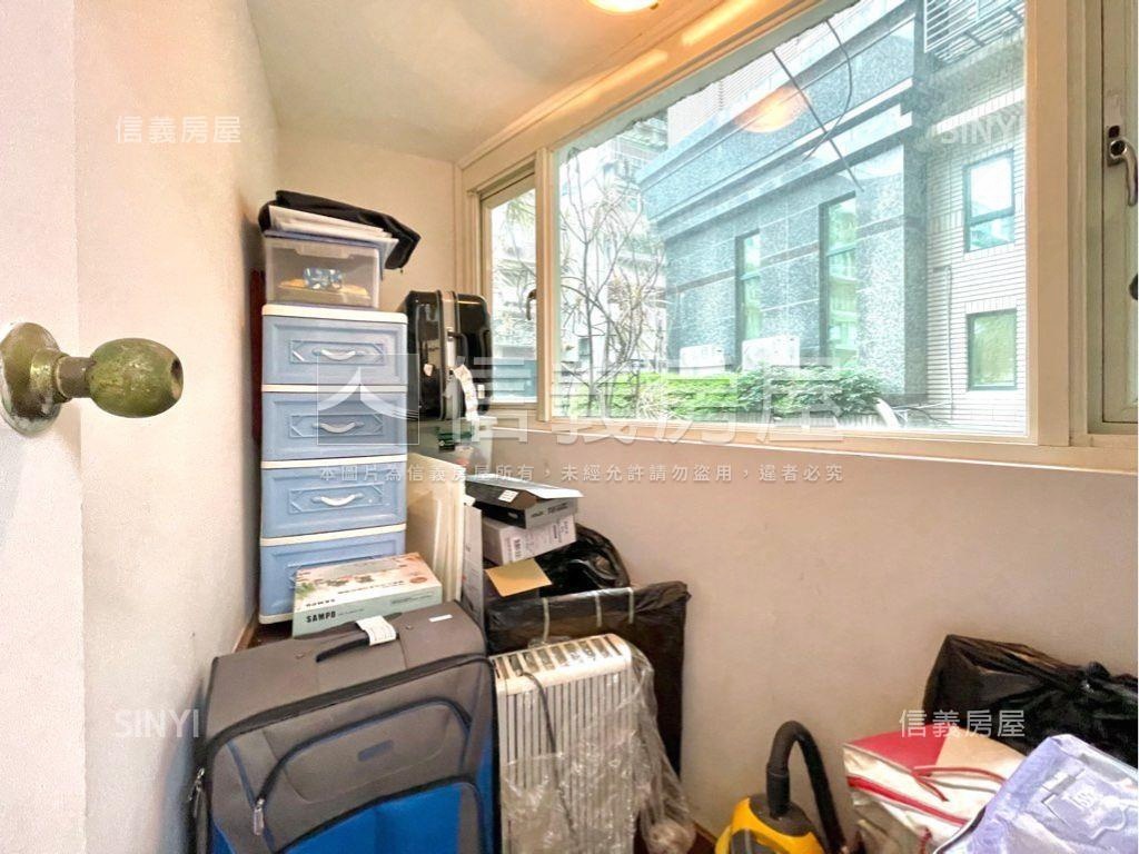 東區商圈美妝華厦房屋室內格局與周邊環境