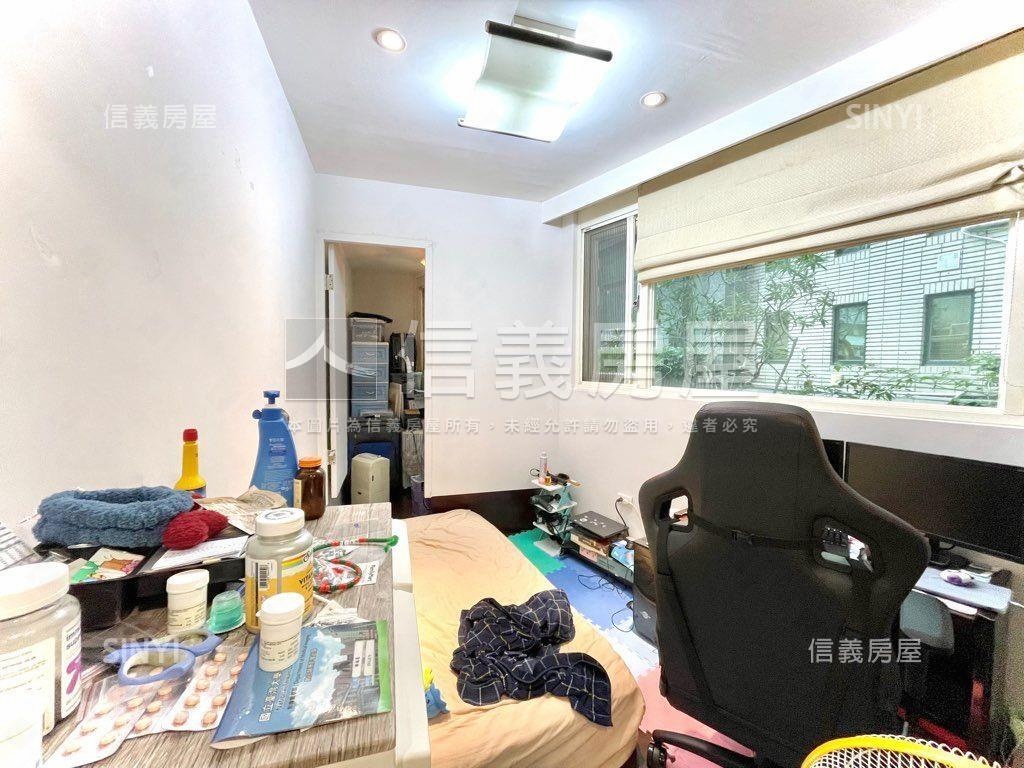 東區商圈美妝華厦房屋室內格局與周邊環境