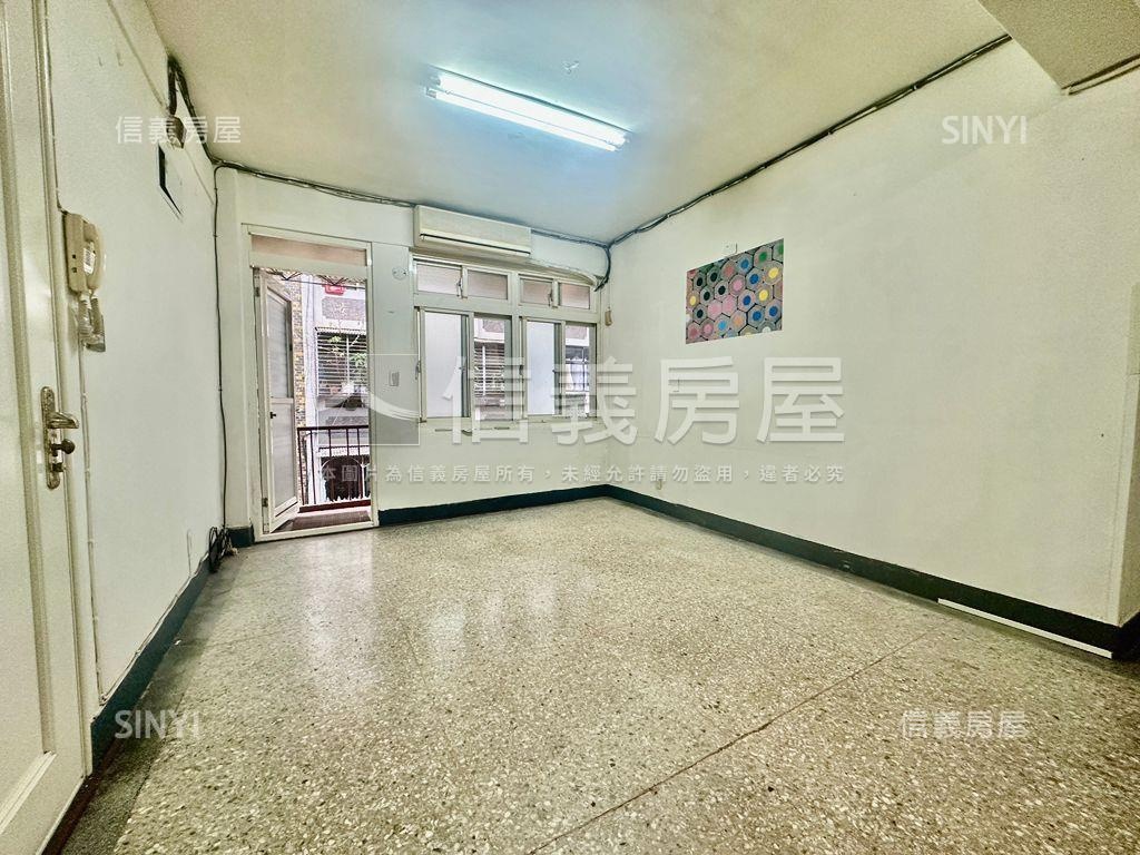 劍潭公寓三樓稀有釋出房屋室內格局與周邊環境