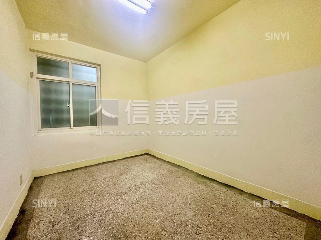 劍潭公寓三樓稀有釋出房屋室內格局與周邊環境