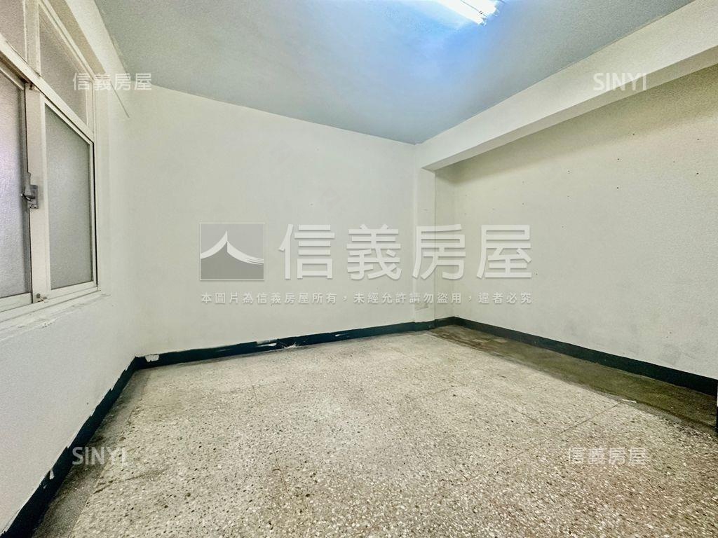 劍潭公寓三樓稀有釋出房屋室內格局與周邊環境