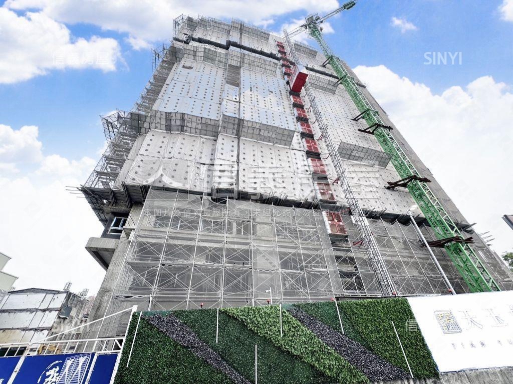 鑫空樹．２７樓美宅附車位房屋室內格局與周邊環境