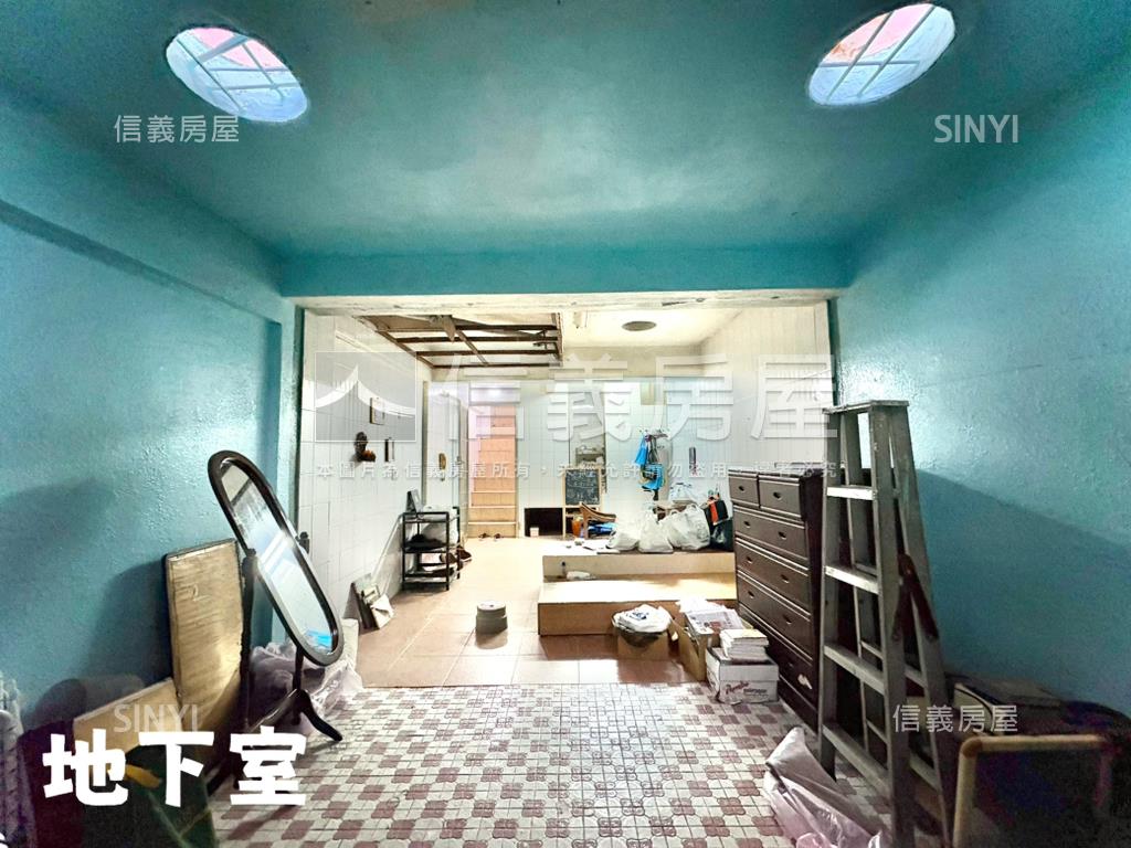 中都．前後進出．正路店面房屋室內格局與周邊環境