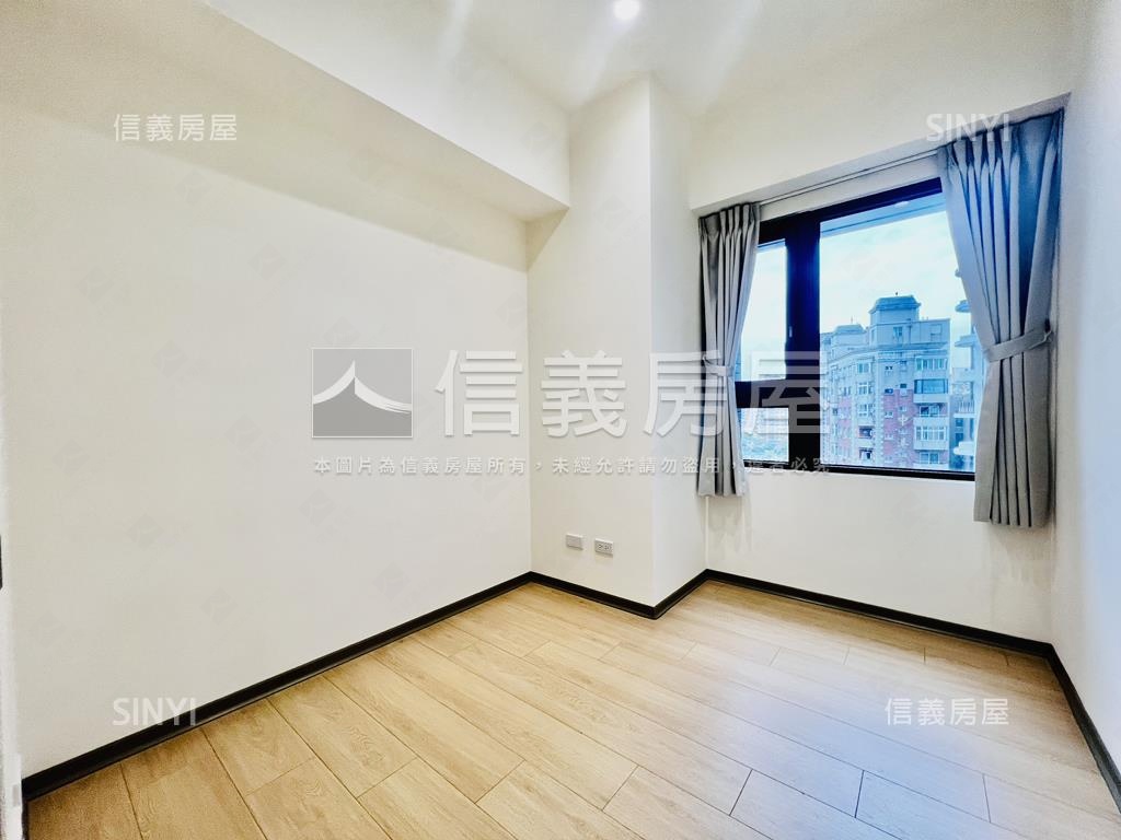 仰星殿邊間２房平面車位房屋室內格局與周邊環境