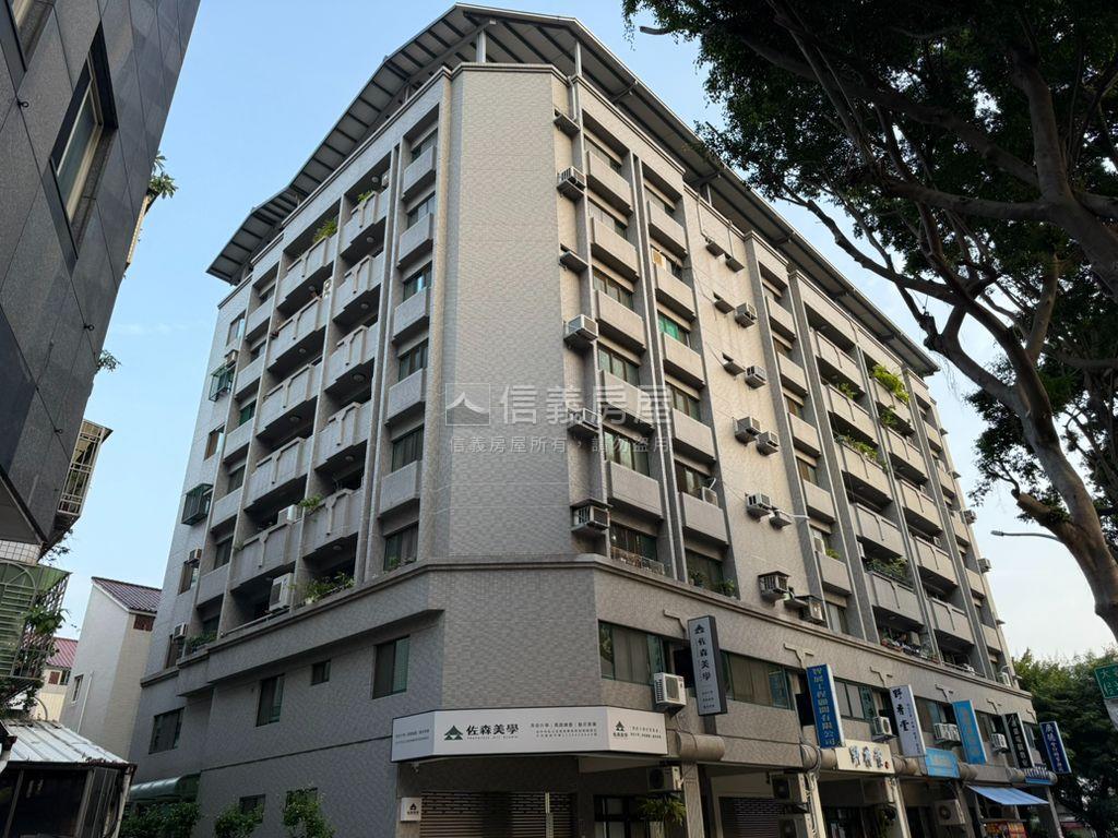 五期稀有大四房雙平車房屋室內格局與周邊環境