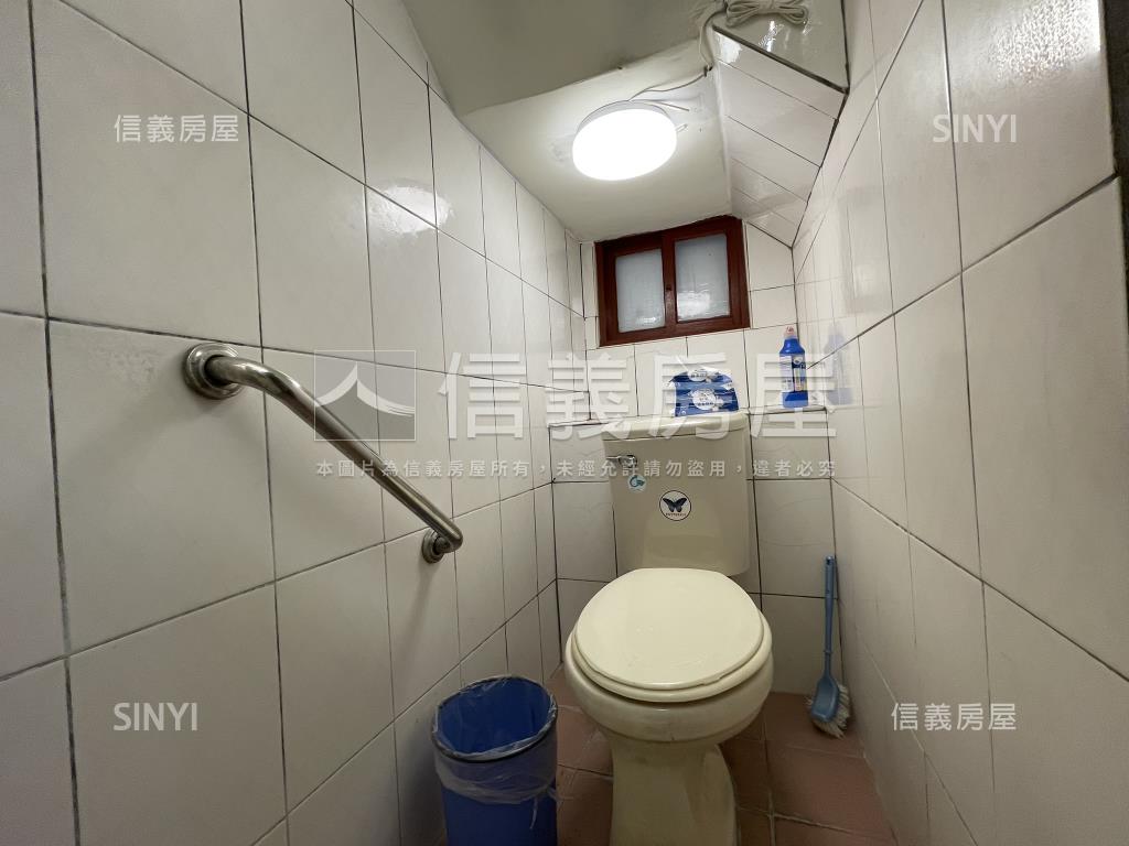 〈專任〉福山街邊間透天房屋室內格局與周邊環境