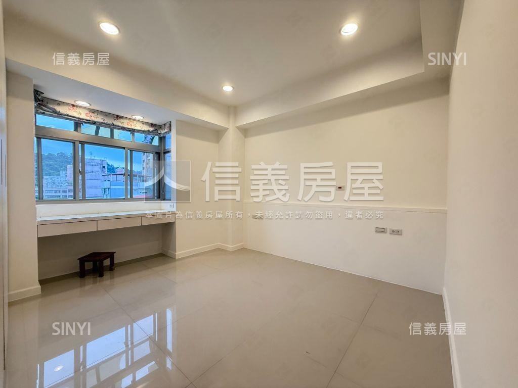 靜心心靜大三房＋車位房屋室內格局與周邊環境