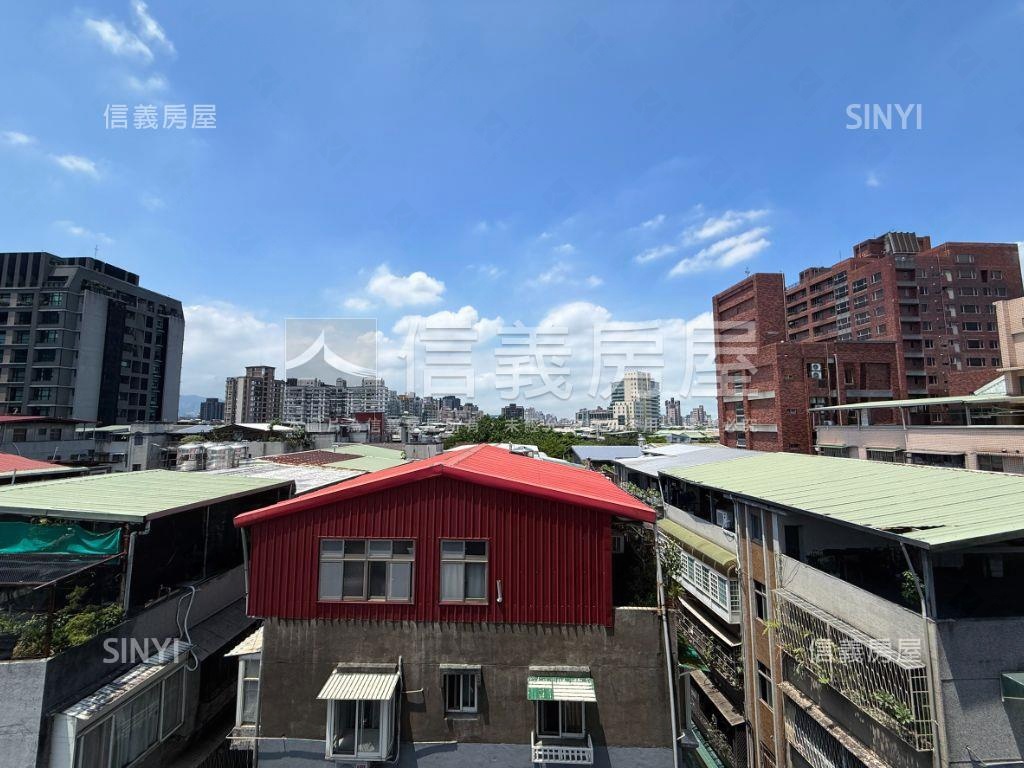靜心心靜大三房＋車位房屋室內格局與周邊環境