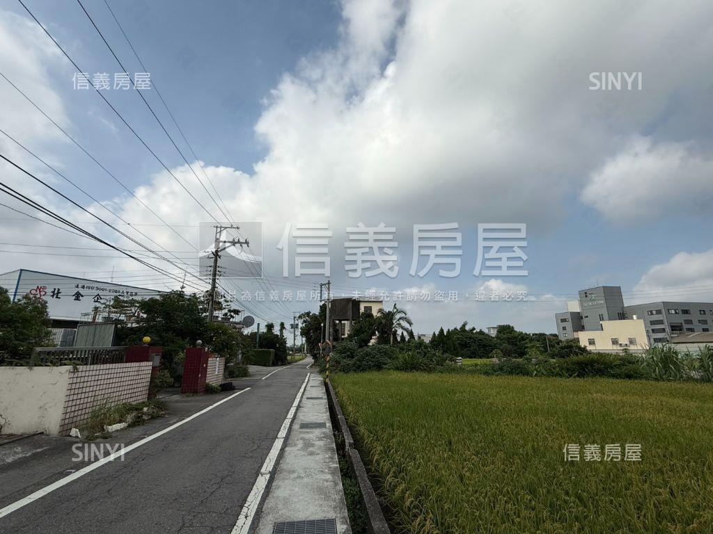 台中大雅區都計內農地房屋室內格局與周邊環境