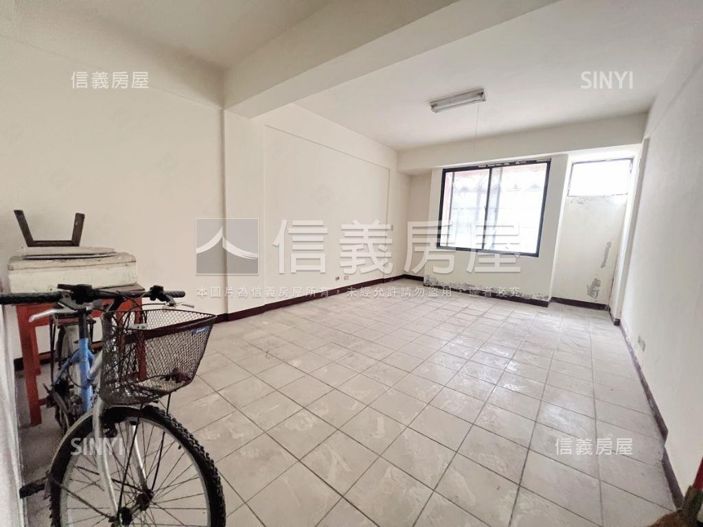 專任稀有福田一街臨路透天房屋室內格局與周邊環境