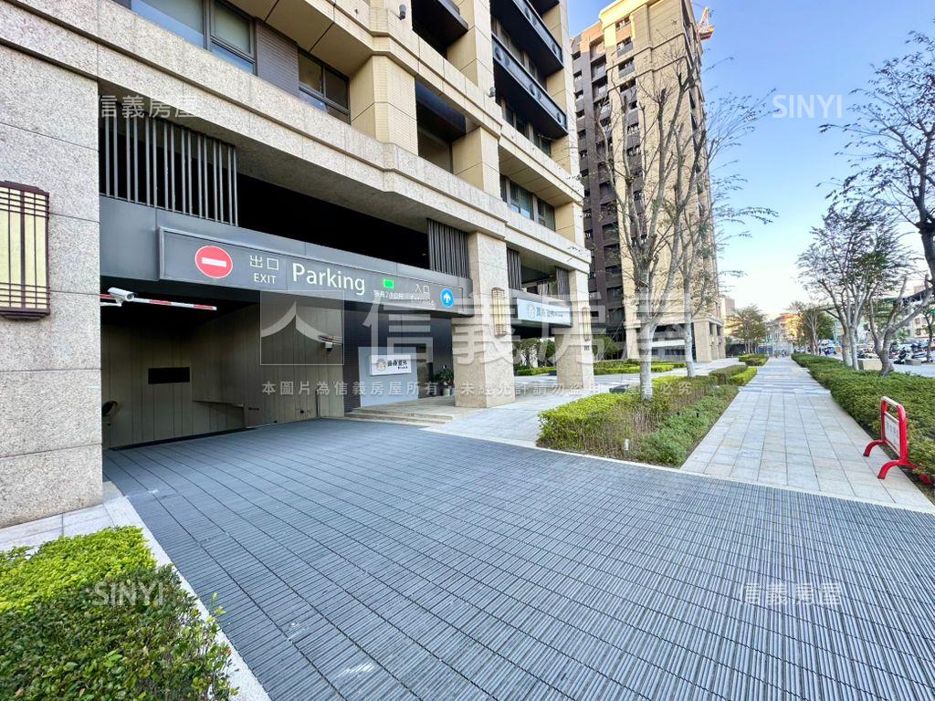 新潤青峰·河景美三房車位房屋室內格局與周邊環境