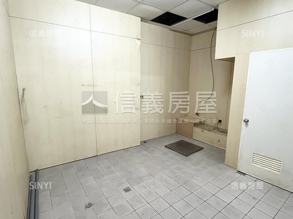 美麗島站透天店面房屋室內格局與周邊環境