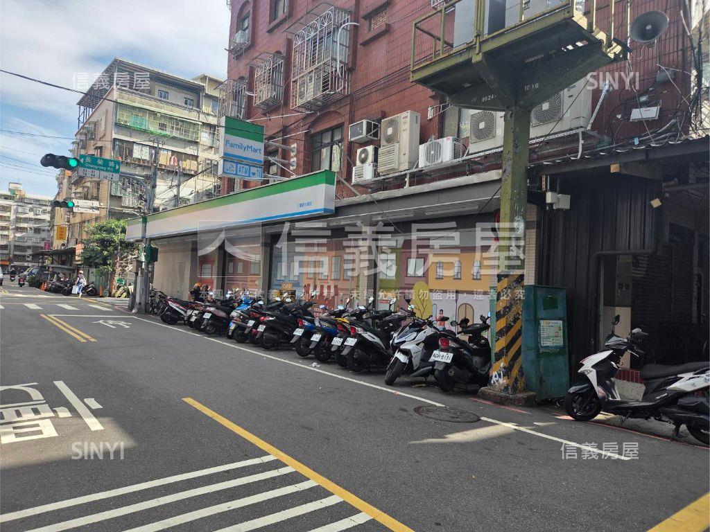 安和金店面房屋室內格局與周邊環境