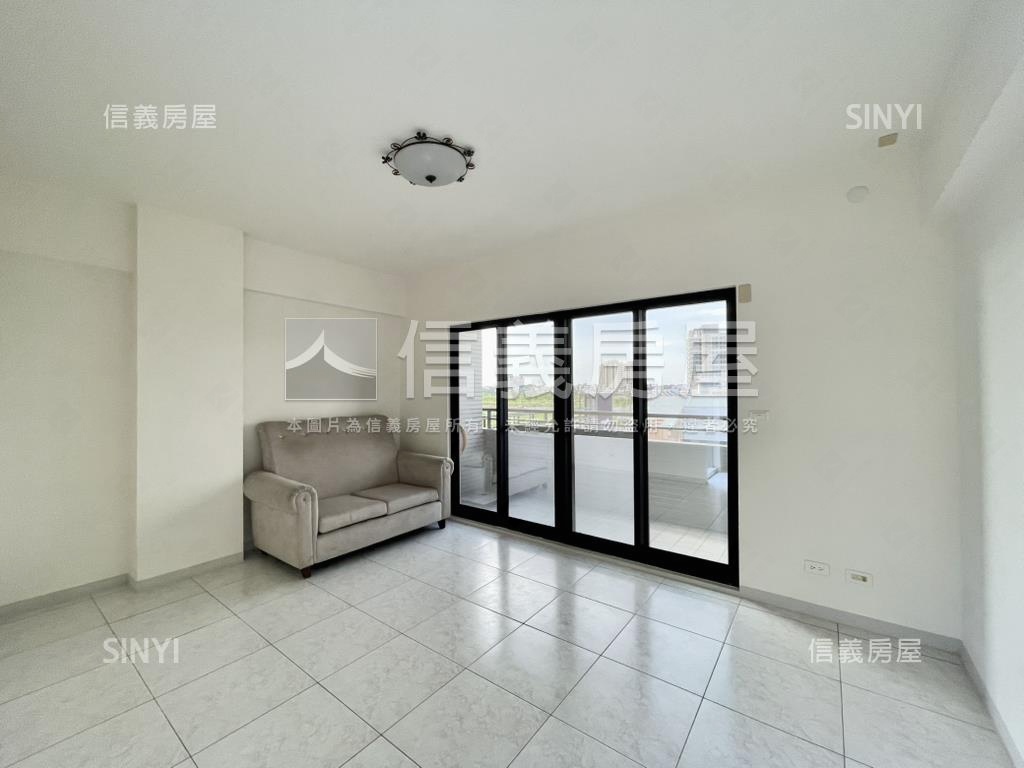 商６０旁安西店面透天房屋室內格局與周邊環境