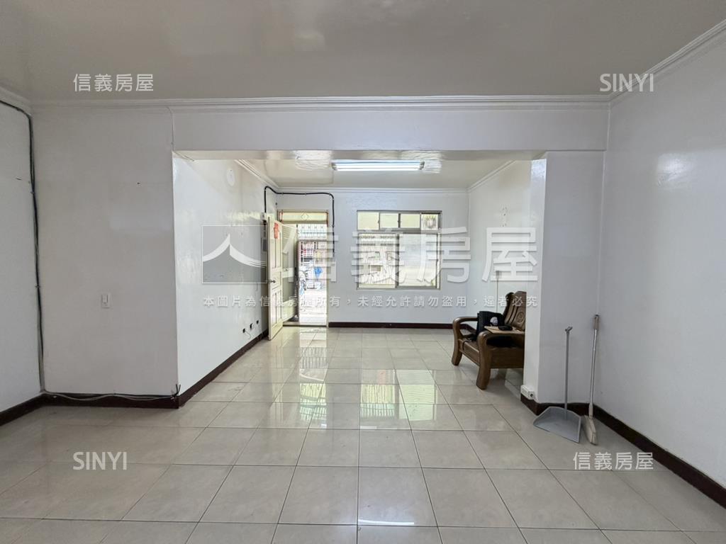 近森林公園稀有釋出一樓讚房屋室內格局與周邊環境