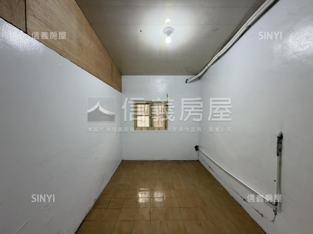 近森林公園稀有釋出一樓讚房屋室內格局與周邊環境