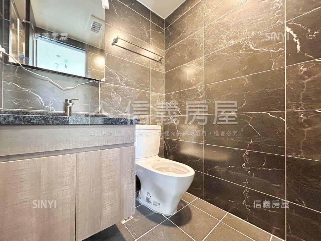 詠遇大兩房雙衛浴視野戶房屋室內格局與周邊環境