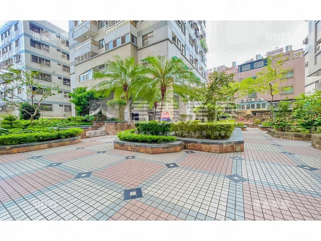 龍邦鳳翔視野三房平車位房屋室內格局與周邊環境