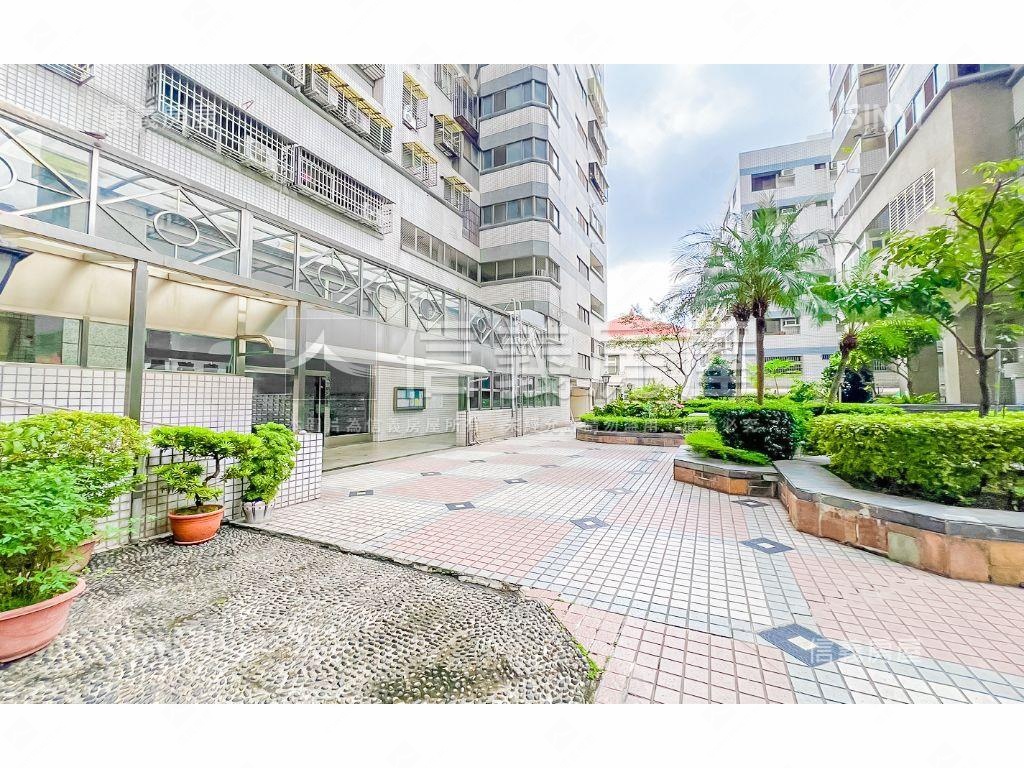 龍邦鳳翔視野三房平車位房屋室內格局與周邊環境