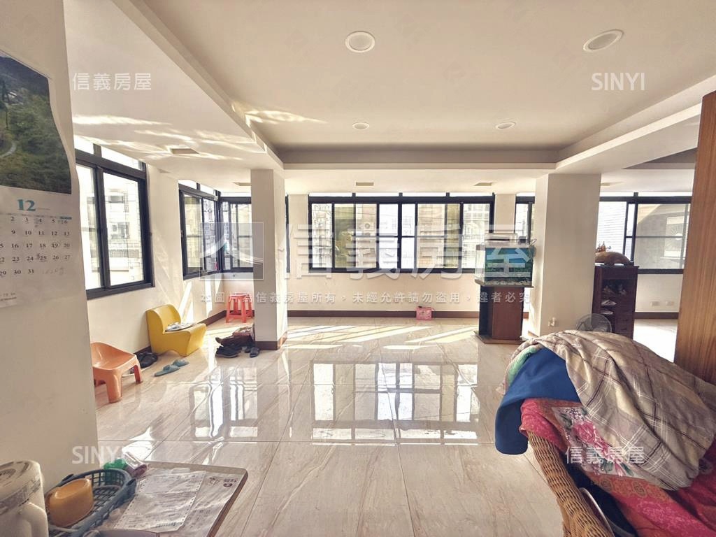 正路屋況好２Ｆ美寓房屋室內格局與周邊環境