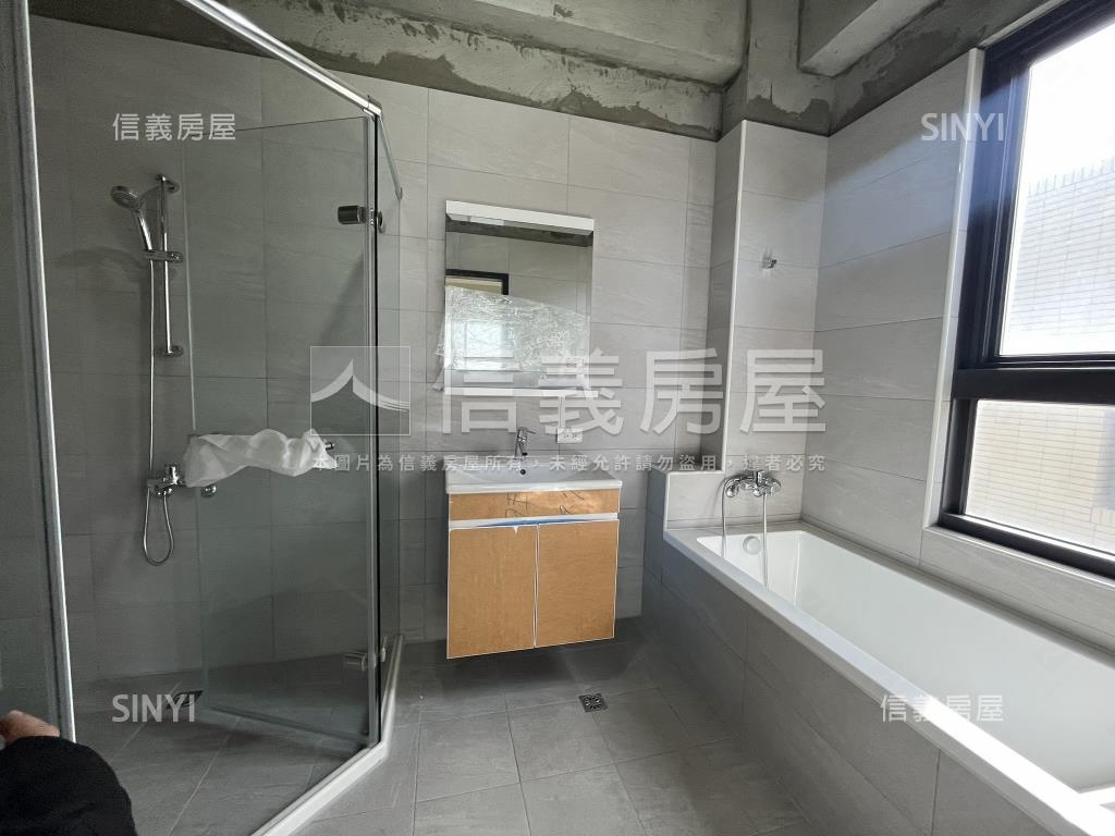 全新擁萃電梯別墅Ｂ房屋室內格局與周邊環境