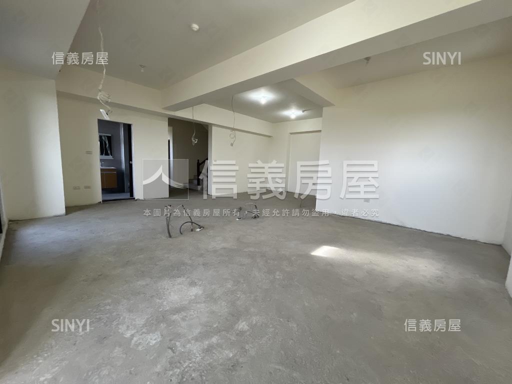 全新擁萃電梯別墅Ｂ房屋室內格局與周邊環境