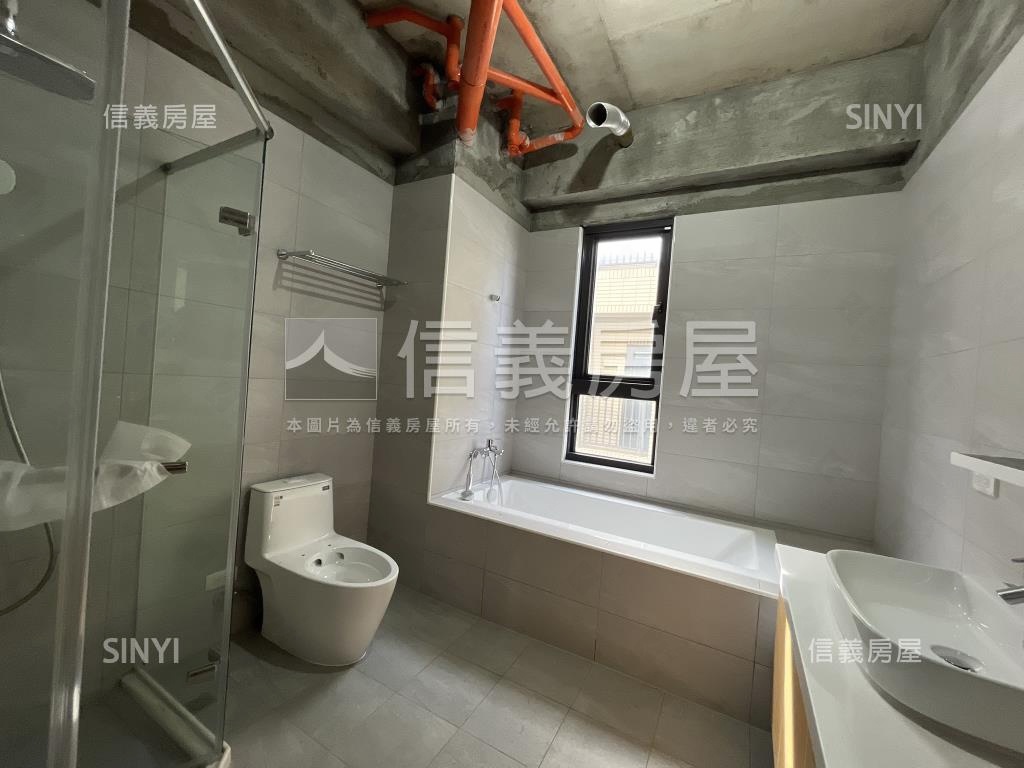 全新擁萃電梯別墅Ｂ房屋室內格局與周邊環境