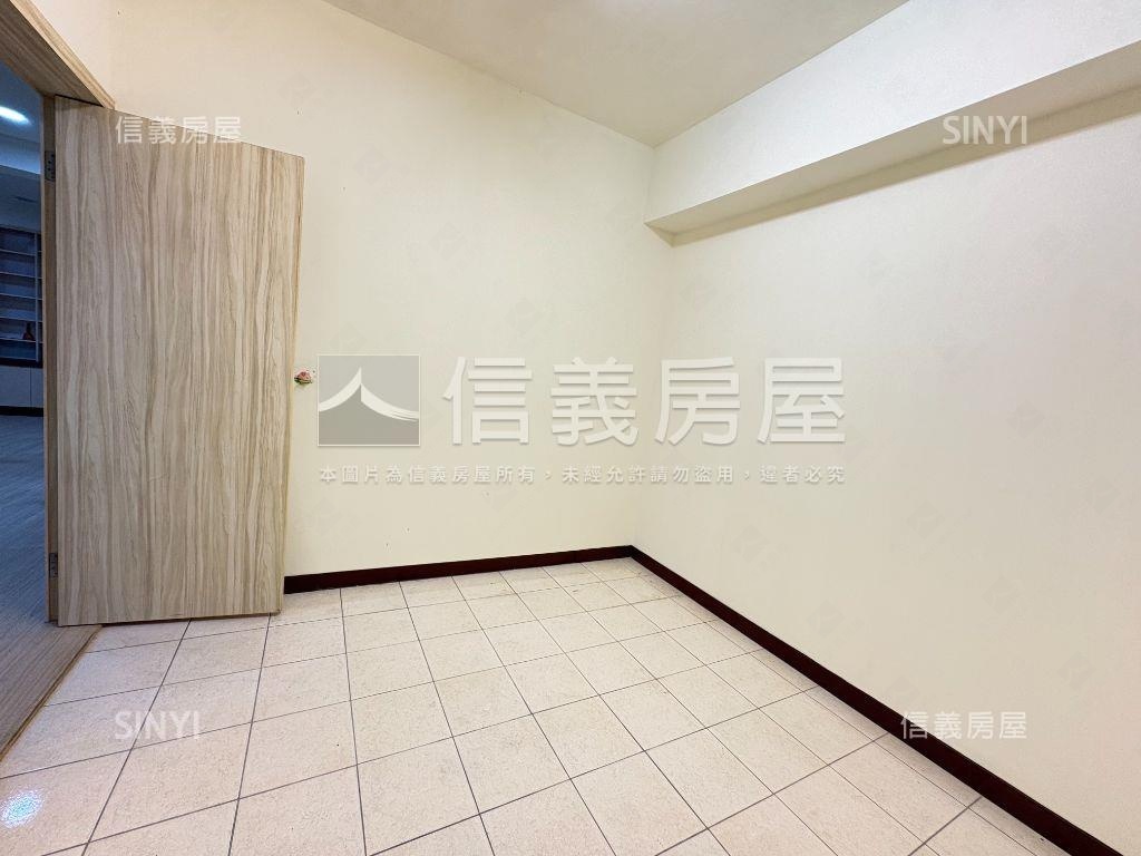 雙峯路溫馨一樓兩房房屋室內格局與周邊環境