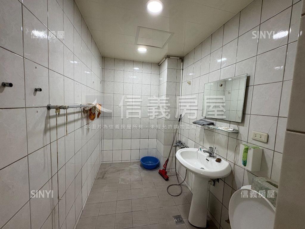 雙峯路溫馨一樓兩房房屋室內格局與周邊環境