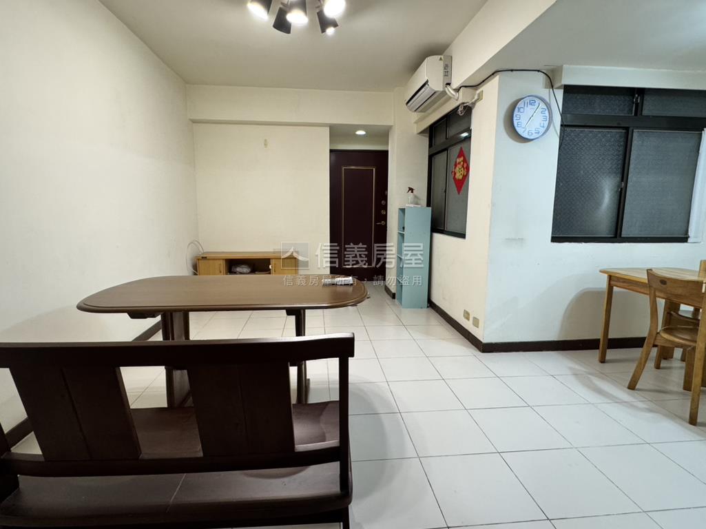 捷運低總價華廈房屋室內格局與周邊環境