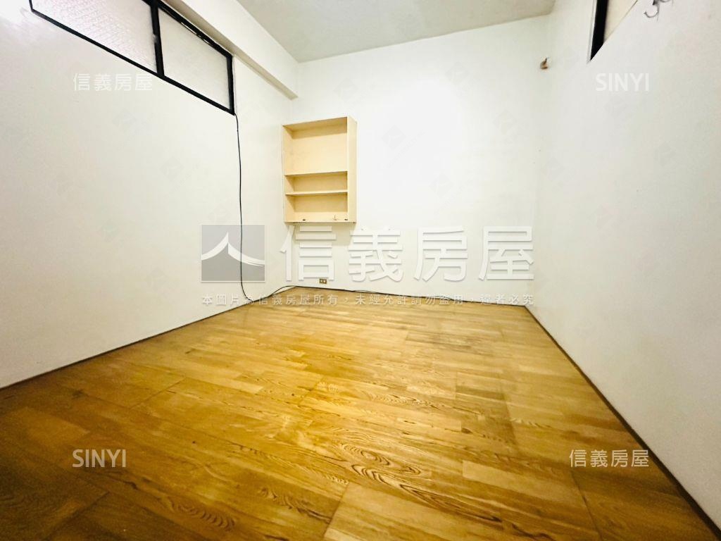 板新站旁公寓５＋６！房屋室內格局與周邊環境