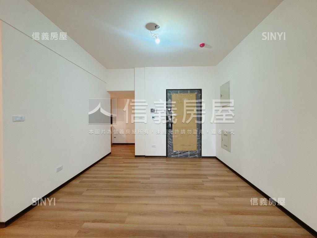 全新家安三面採光三房平車房屋室內格局與周邊環境