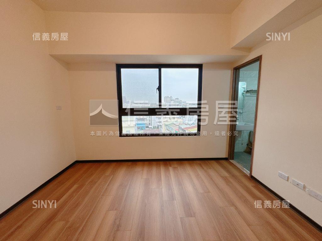 全新家安三面採光三房平車房屋室內格局與周邊環境