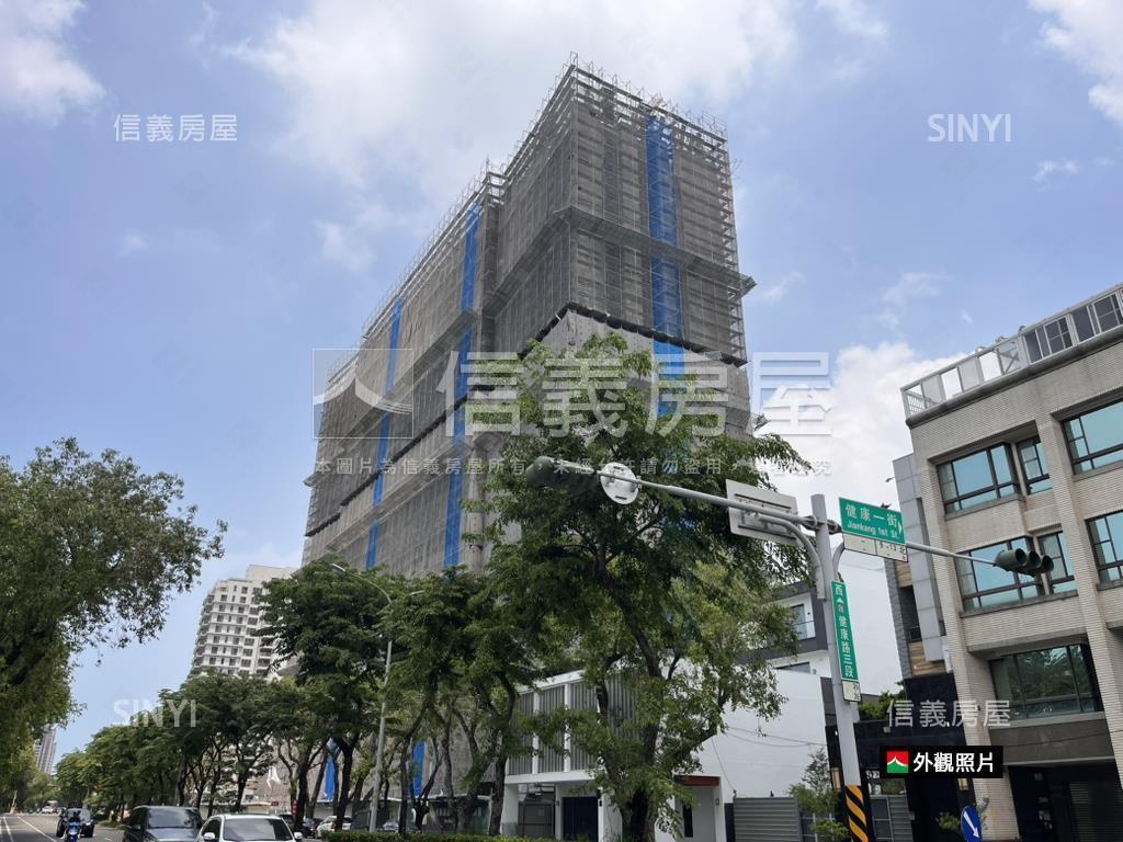 鉑悦稀有高樓層兩房平車房屋室內格局與周邊環境