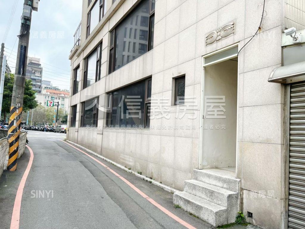 高鐵區愛巴黎超值美屋房屋室內格局與周邊環境