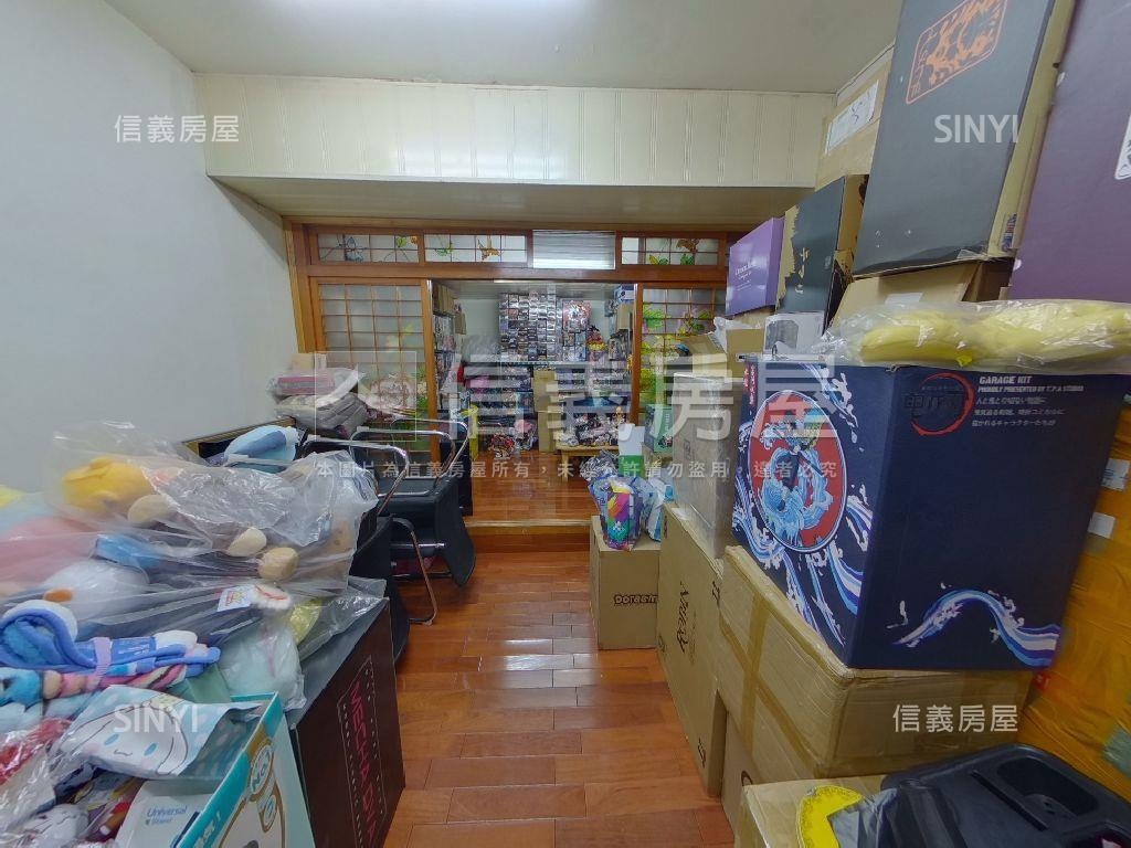 海華邊間一樓住辦房屋室內格局與周邊環境