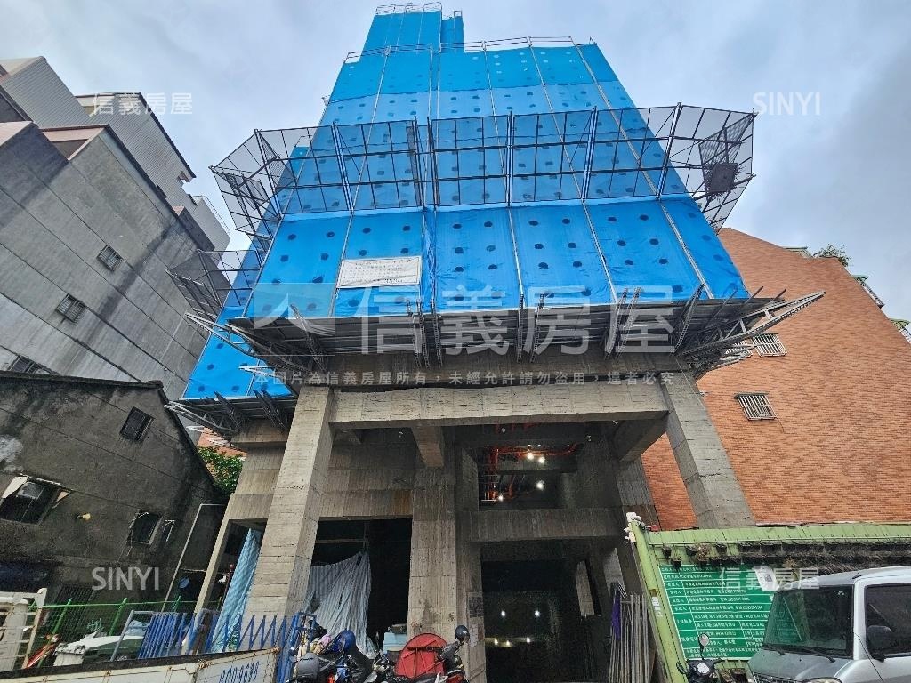 上仁一品苑兩房車位房屋室內格局與周邊環境