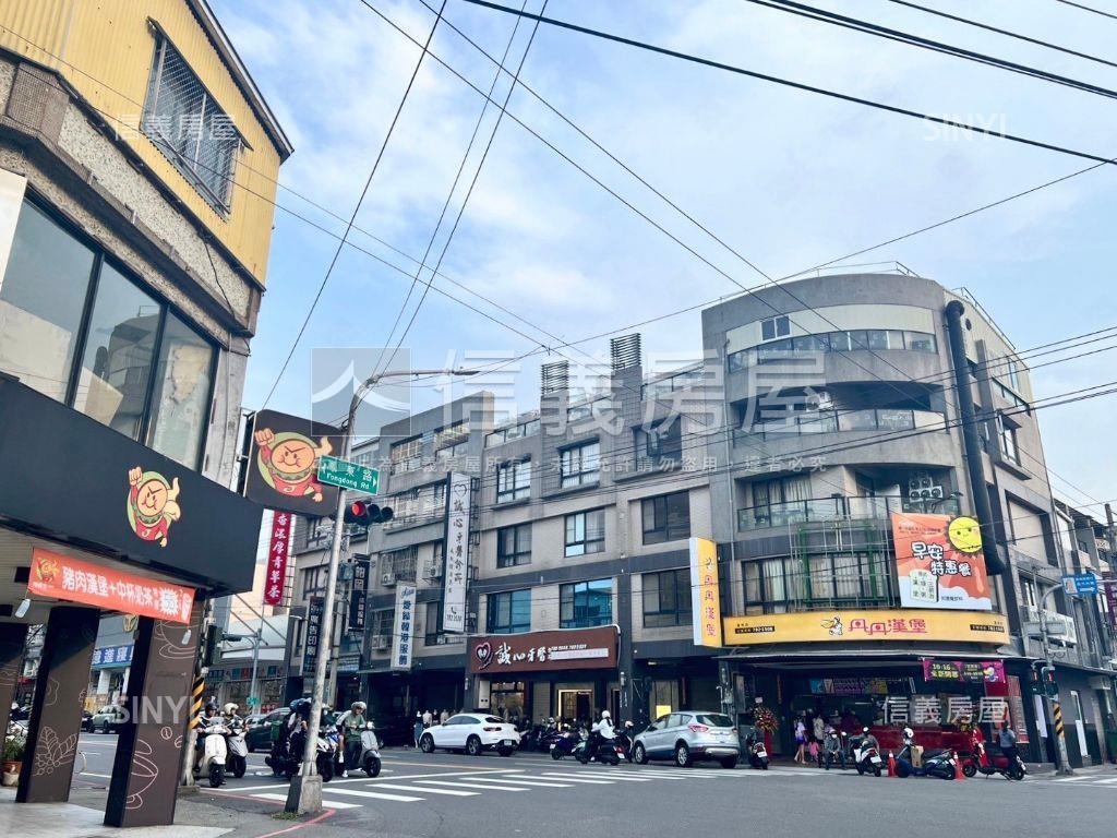 鳳山國中站❤緯城電梯三房房屋室內格局與周邊環境