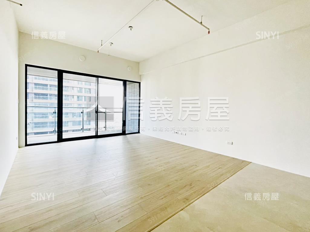 寶輝世紀莊園３房雙車位房屋室內格局與周邊環境