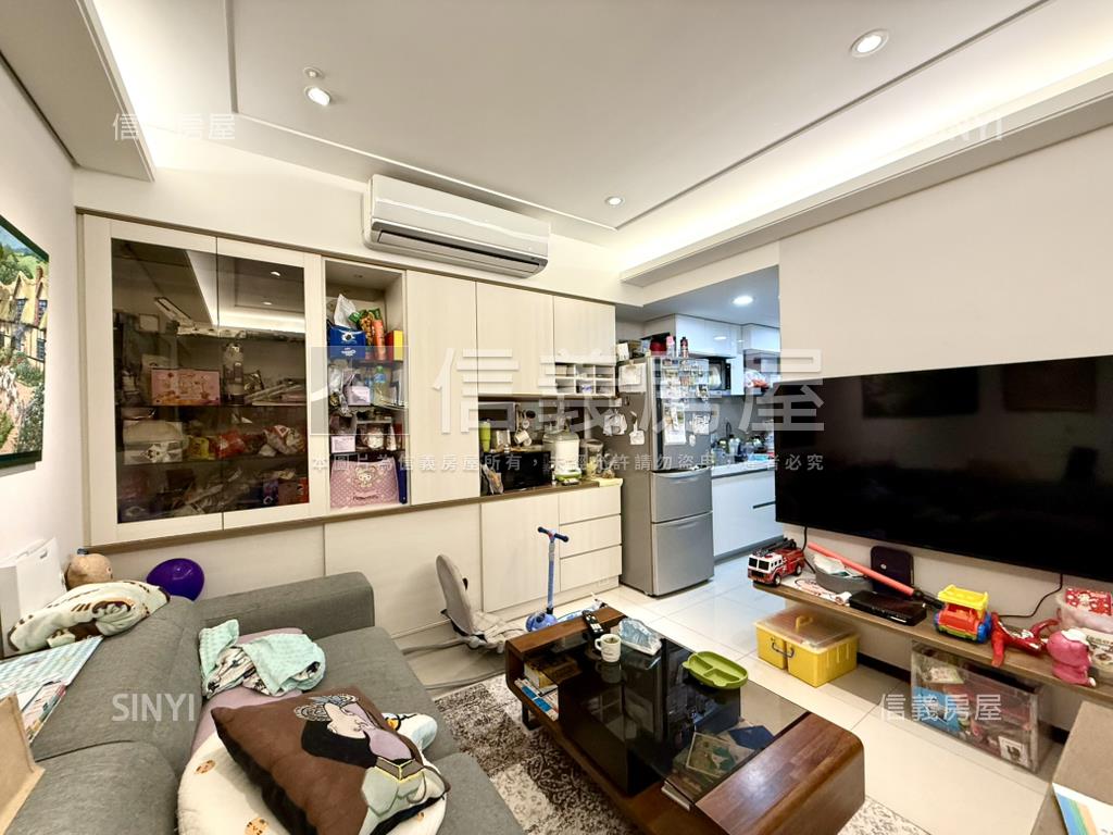 新潤陽光歐德大兩房車位房屋室內格局與周邊環境