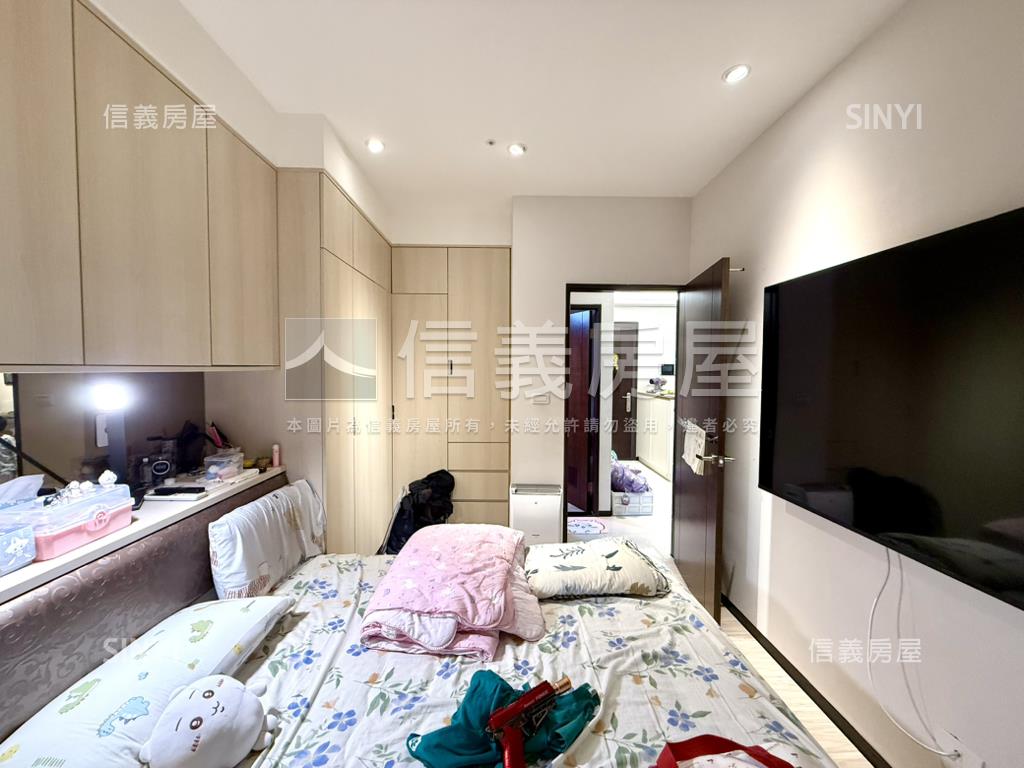 新潤陽光歐德大兩房車位房屋室內格局與周邊環境