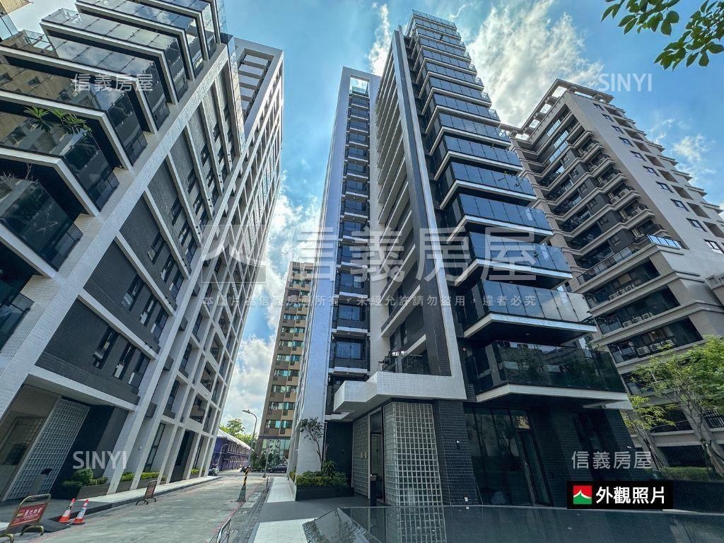 近捷運高醫高樓質感美邸房屋室內格局與周邊環境