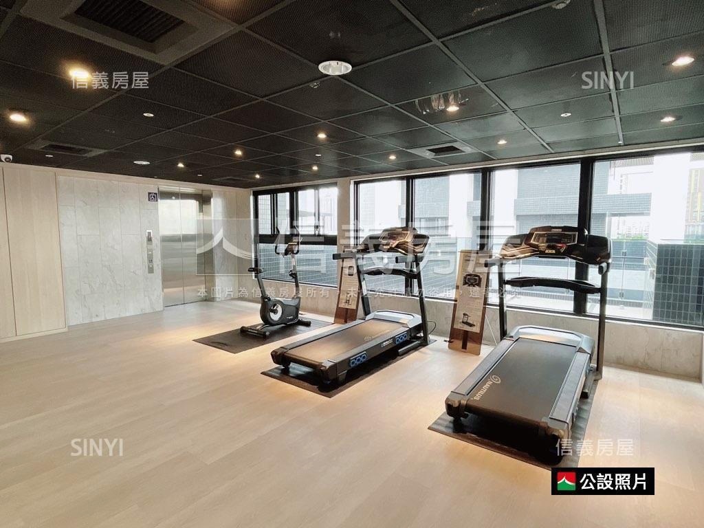 近捷運高醫高樓質感美邸房屋室內格局與周邊環境